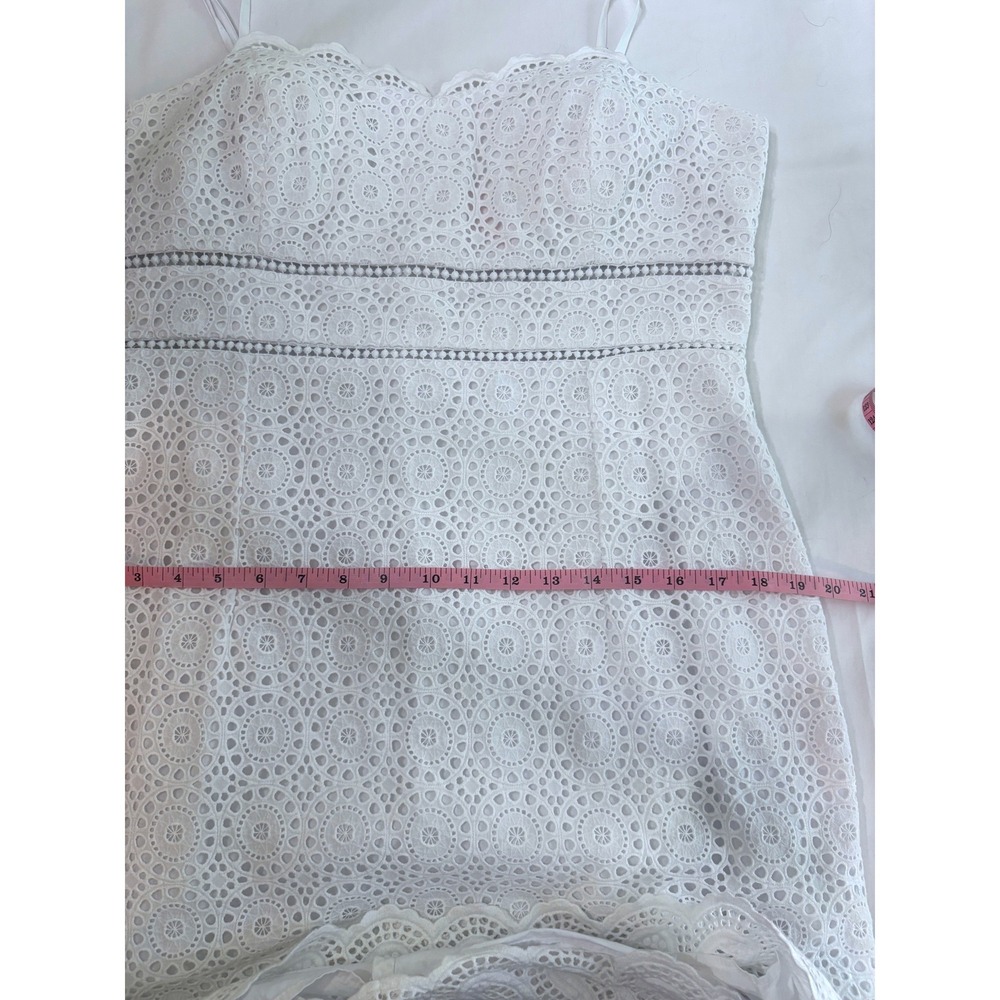Lilly Pulitzer‎ Jaida Sweetheart Dress in Resort White Sand Dollar Eyelet 14 - Picture 8 of 11